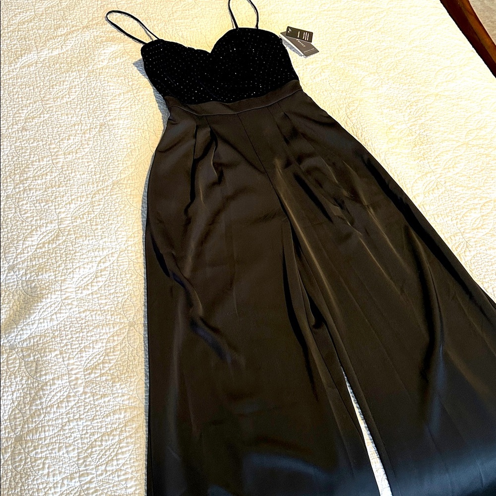 NWT Liv Foster Velvet Jumpsuit - Picture 4 of 9